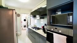Blk 61B Strathmore Avenue (Queenstown), HDB 4 Rooms #370575391
